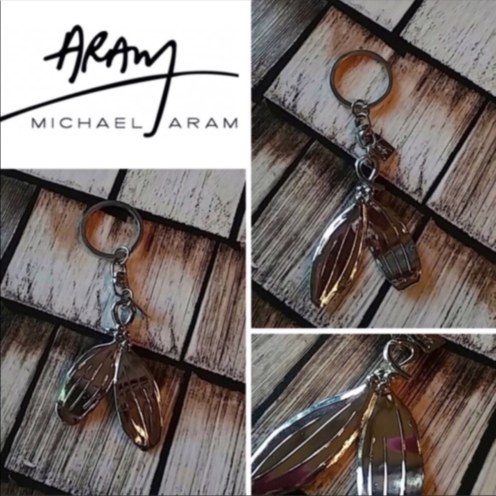 Michael Aram Holly Berry Keychain